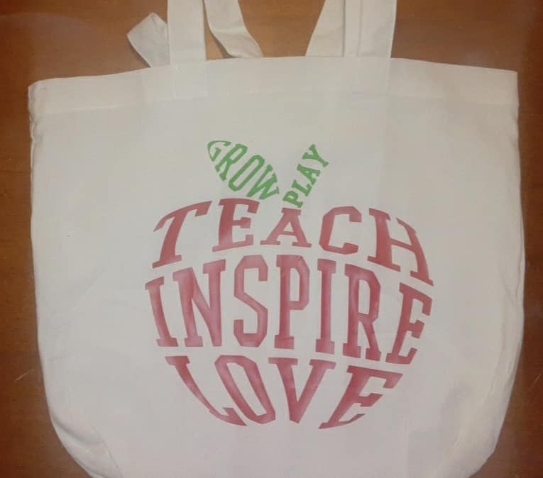 Apple Shaped Teach Inspire Love Grow Play Tote